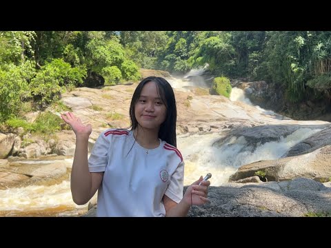 ASMR at a waterfall ( public asmr )