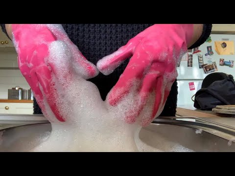 ASMR - Gloves and Soapy Water (SUPER TINGLEY) 🧼🧼