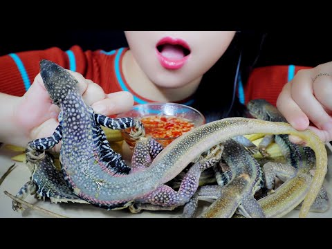 ASMR STEAMED SAND IGUANA WITH BABY CORN (BEST FOOD FOR HALLOWEEN) SAVAGE EATING SOUNDS | LINH-ASMR