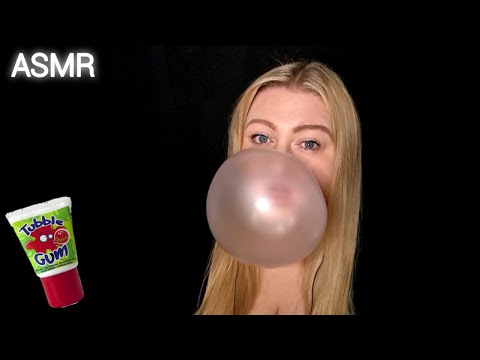 ASMR BUBBLE GUM CHEWING AND BLOWING BIG BUBBLES (NO TALKING)