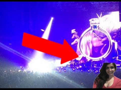 Miley Cyrus Kisses Another Female Fan During Bangerz Tour Concert ?! - Video Review