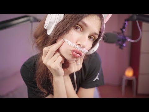 ASMR | EXTREME TINGLES | Mic Scratching, Mouth Sounds, Soft Spoken Dialogue 😊🧠🎧