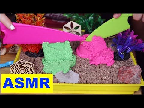 [ASMR W/My Girlfriend] Satisfying Kinetic Sand! (Cutting & Molding Tingles)