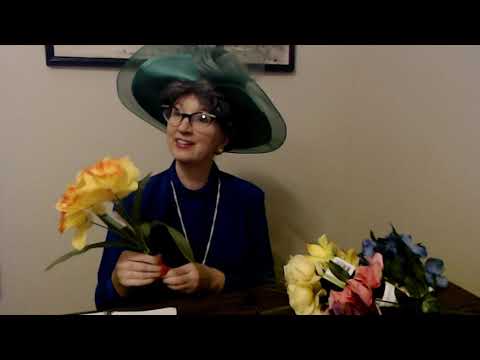 1940s Gossipy Lady - Gertrude Sells Flowers