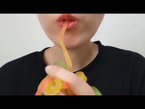 ASMR JUMPING ROPE JELLY eating sounds 2minute