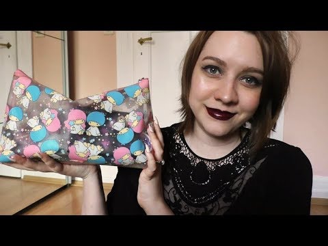 ASMR - ♥ What's in my Makeup Bag? ♥ (tapping, soft spoken, british accent)