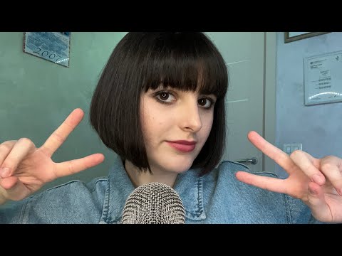 ASMR Hand Sounds👏 (finger flutters, skin scratching + tapping)
