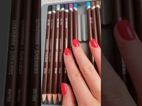 ASMR - Sorting Coloured Pencils No Talking