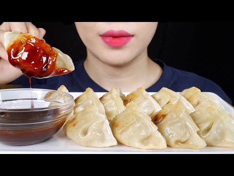 ASMR Fried Dumplings With Nuclear Fire Sauce | Chicken Mandu | Eating Sounds Mukbang