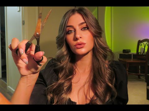 ASMR ITA | THE PERFECT HAIRCUT FOR MY FRIEND |  ROLEPLAY BRUSHING,SCISSORS,SOFT SPOKEN