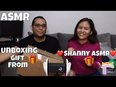 ASMR 🎁Gift from ASMR Shanny!🎁 Unboxing Tapping & Crinkles