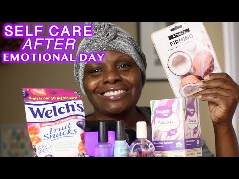 SELF CARE : Cleanse Tea Firming Mask | Painting Nails | Welch's Fruit Snacks