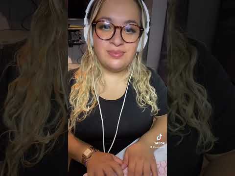 ASMR| 3 minutes of typing sounds, whispering & background office sounds
