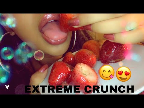 ASMR ~ Eating Candied Strawberries 🍓😋 EXTREMELY CRUNCHY
