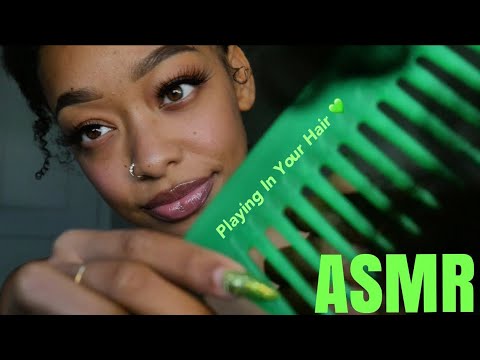 ASMR | PLAYING IN YOUR HAIR IN CLASS ♡ | I think she likes you... 🙊💚