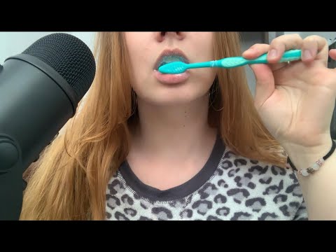 ASMR | Brushing my Teeth 🦷 🍭❤️