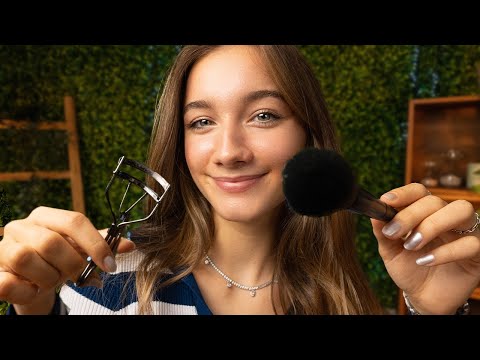 ASMR - Doing Your MakeUp! (Dutch)