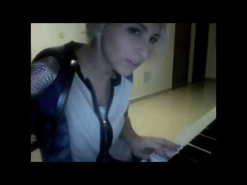 Gabrielle Aplin - Home ( Cover ) Piano live