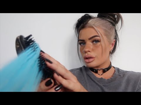 ASMR e-Girl Plays With Your Hair In Class 💙 (personal attention roleplay)