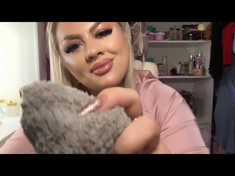 Mom does your makeup and hair to get ready for school ASMR Role-play! Super tingly!