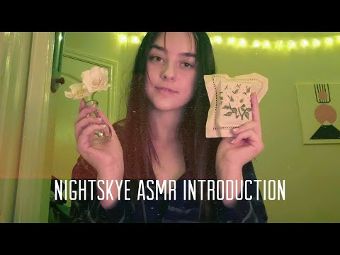 ASMR| Get to know me! Tapping and light mouth sounds