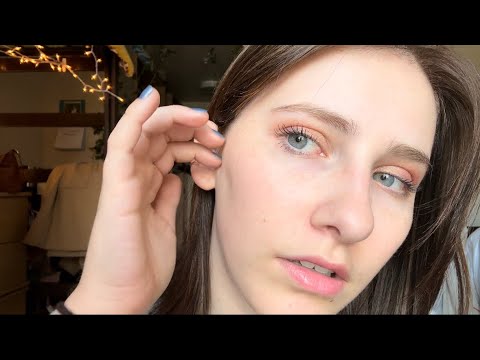 ASMR// Face tracing// Soft spoken+ face tracing+ over explanation