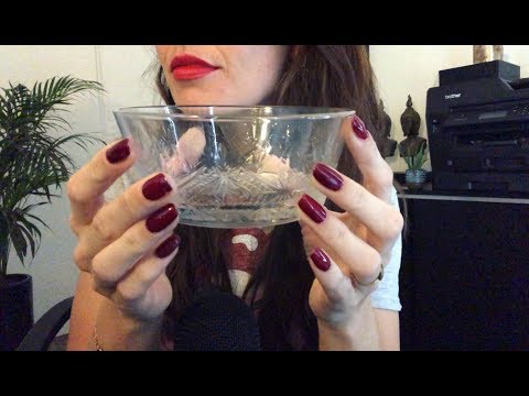 ASMR - Fast Tapping and Fingertip Tapping on different bowls - No Talking
