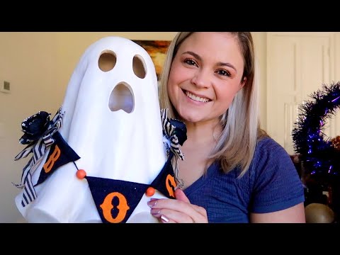 ASMR | Tapping, Tracing & Scratching With Long Nails On Halloween Decorations 🎃