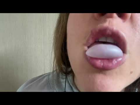 ASMR Bubble Gum Blowing & popping sound