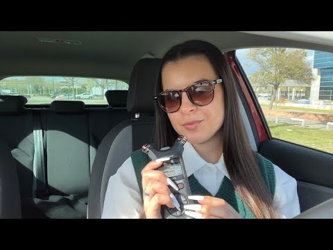 ASMR chilling en el coche ~ susurros, tapping, fabric sounds…♡