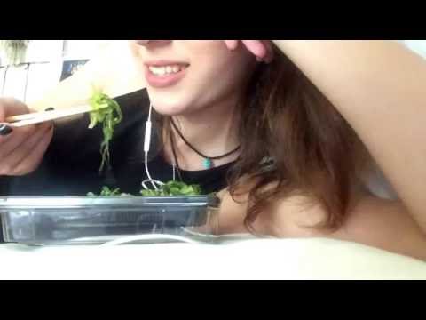 ASMR eating seaweed salad and miso soup, catching up