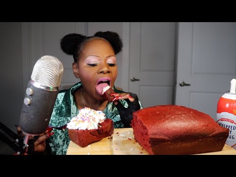 BETTY CROCKER RED VELVET WITH WHP CEAM AND SPRINKLES ASMR EATING SOUNDS