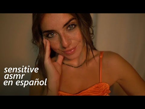 SENSITIVE ASMR (ESPAÑOL) ✨CONTANDO HASTA 100 (Susurros, visuales, mouth sounds)