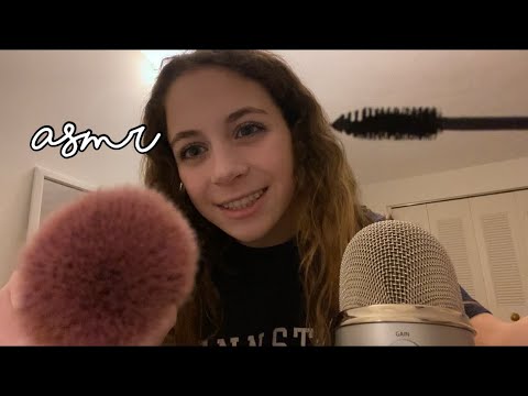 ASMR sweet girl does your makeup at school!💘