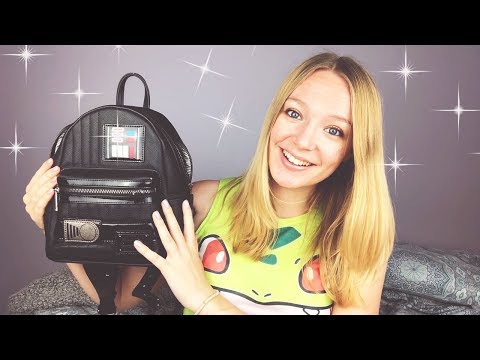 ASMR What’s in my bag? (Whispered)