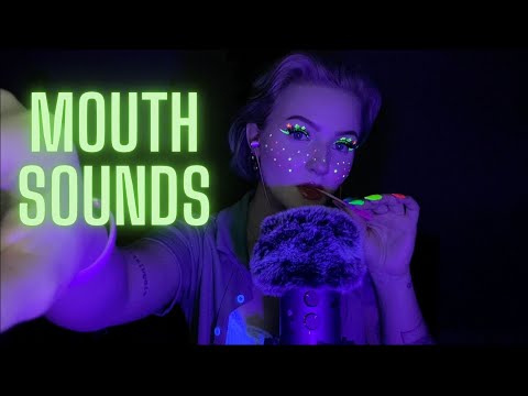 MOUTH SOUNDS| NO TALKING| spoolie nibbling, inaudible whisper, gum chewing, spit painting etc.💋💄😚👄