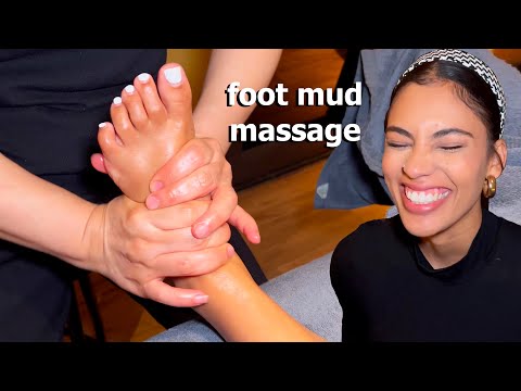 ASMR: Relaxing Vietnamese FOOT MASSAGE with Scrub and MUD!