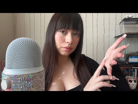 ASMR Spit Painting | Mouth Sounds & Hand Movements