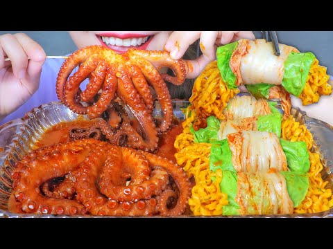 ASMR EATING SPICY OCTOPUS X KIMCHI WRAPPED NUCLEAR FIRE NOODLES , EATING SOUNDS | LINH-ASMR