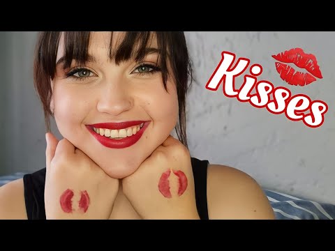 ASMR | Lipgloss and lipstick application and kissing sounds💋💄
