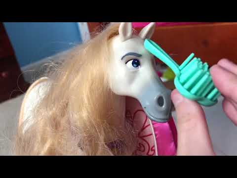 ASMR brushing dolls hair combing dolls eyelashes