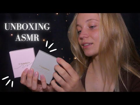 Hey Happiness Unboxing🐚 I ASMR FRANCAIS (tapping, box scratching, close-whispering...)