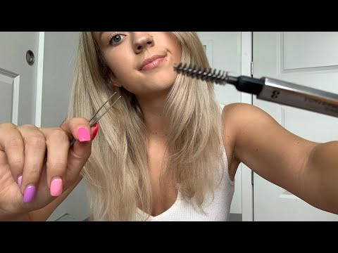 ASMR| UP-CLOSE DOING YOUR EYEBROWS/ SOME MOUTH NOISES, & INAUDIBLE WHISPERS