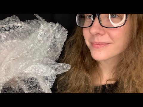 ASMR Bubble Wrap Popping Sounds / Crinkly Plastic Sounds (No Talking)