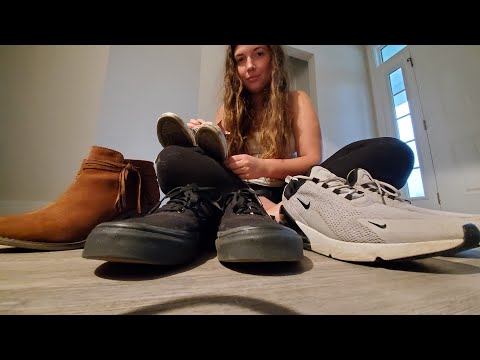 ASMR (Thunderstorm) Shoe Tapping/Scratching