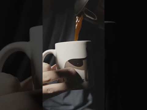 the most satisfying sound in the world #asmr #shorts #coffee