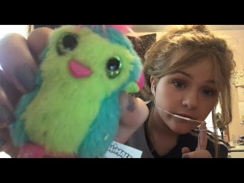 ASMR a random video idk | gum chewing 💕 | whispering | tapping