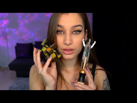 ASMR Tapping, Scratching & Whispers con mis objetos más frikis!!