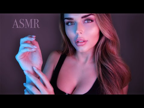 ASMR | Finger Flutters + Relaxing Hand Movements + Skin Rubbing Sounds