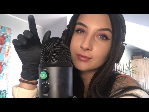 ASMR| Gloves and mouth sounds